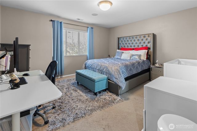 5847 66th Avenue SE, Olympia, WA 98513