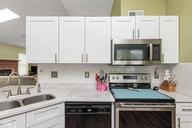 7551 Pennycroft Drive, Indianapolis, IN 46236