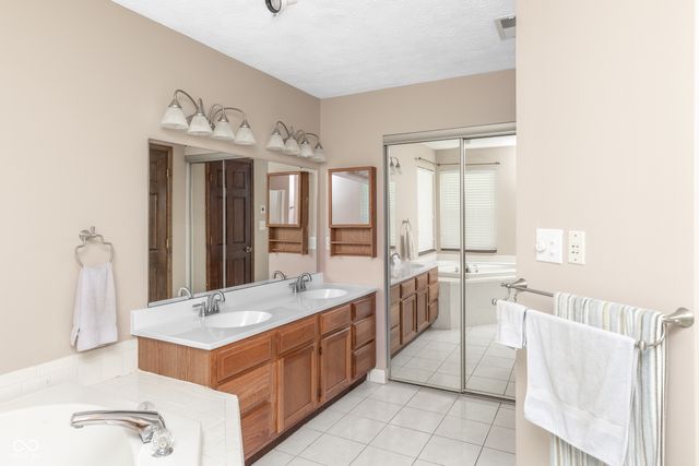 7551 Pennycroft Drive, Indianapolis, IN 46236