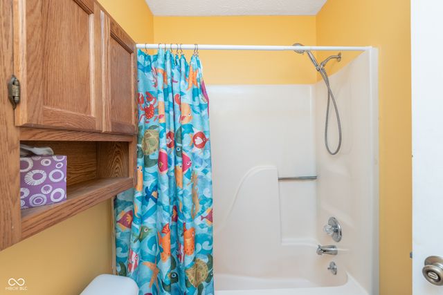 7551 Pennycroft Drive, Indianapolis, IN 46236