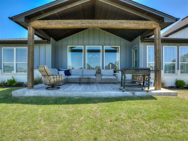 9213 Lupine Road, Yukon, OK 73099