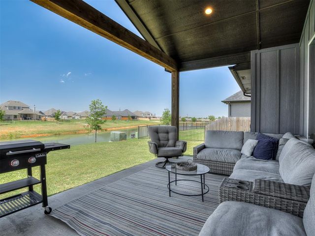 9213 Lupine Road, Yukon, OK 73099