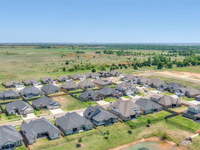 9213 Lupine Road, Yukon, OK 73099