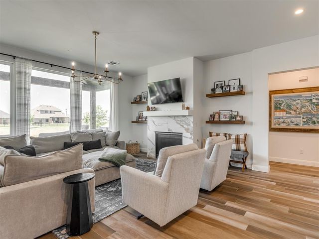 9213 Lupine Road, Yukon, OK 73099