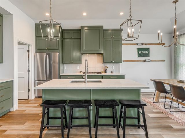 9213 Lupine Road, Yukon, OK 73099