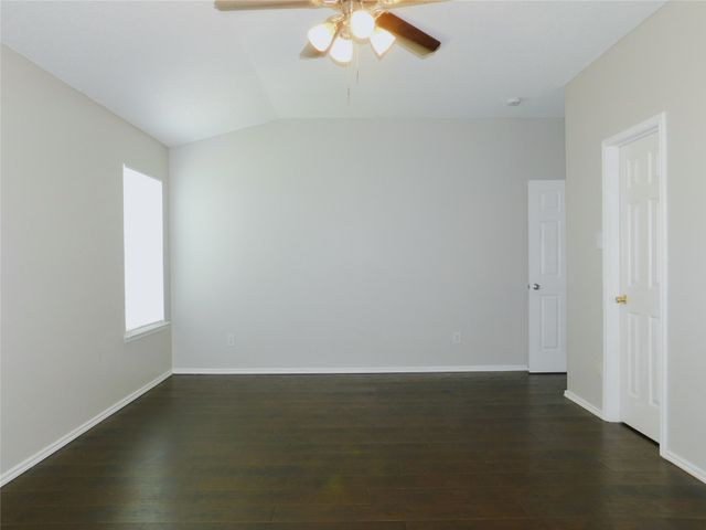 1648 Crown Point Drive, Little Elm, TX 75036