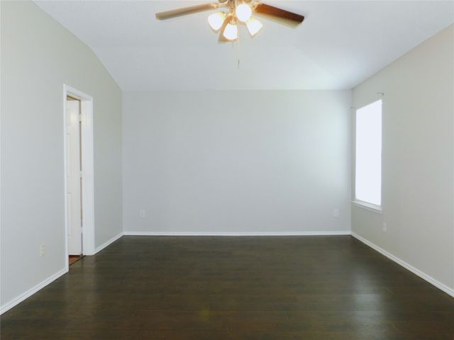 1648 Crown Point Drive, Little Elm, TX 75036