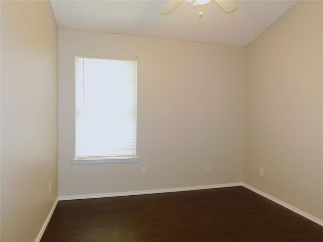 1648 Crown Point Drive, Little Elm, TX 75036