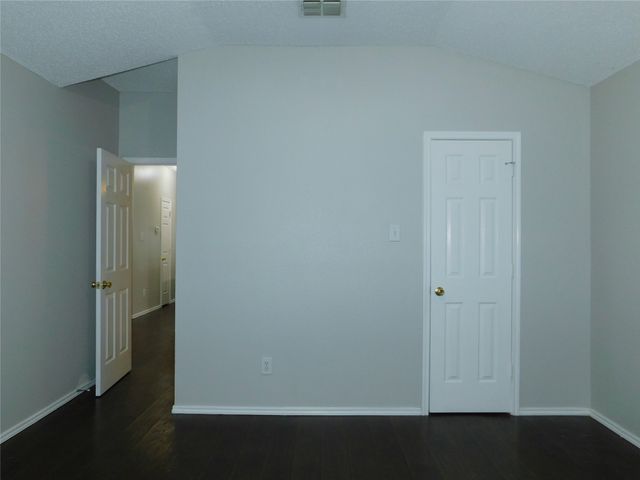 1648 Crown Point Drive, Little Elm, TX 75036