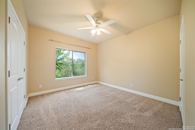 635 BLUFFSIDE DR, New Braunfels, TX 78130