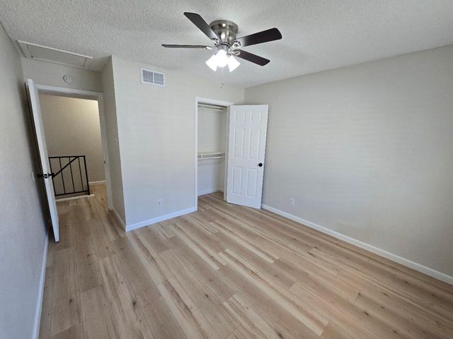 5640 Birchmont Drive C, Houston, TX 77091