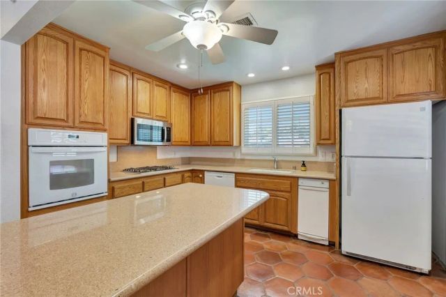 3464 Iroquois, Long Beach, CA 90808