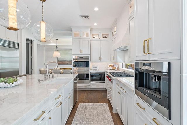 1603 E Hemingway Drive, Juno Beach, FL 33408