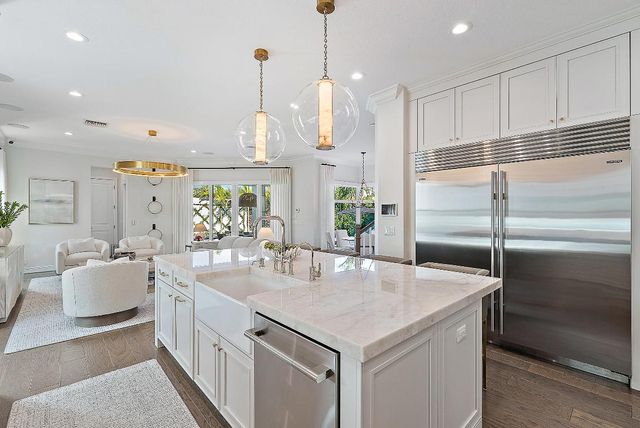 1603 E Hemingway Drive, Juno Beach, FL 33408