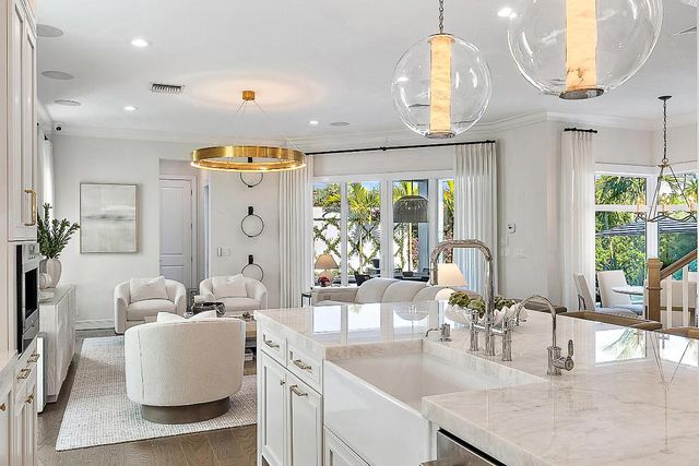 1603 E Hemingway Drive, Juno Beach, FL 33408