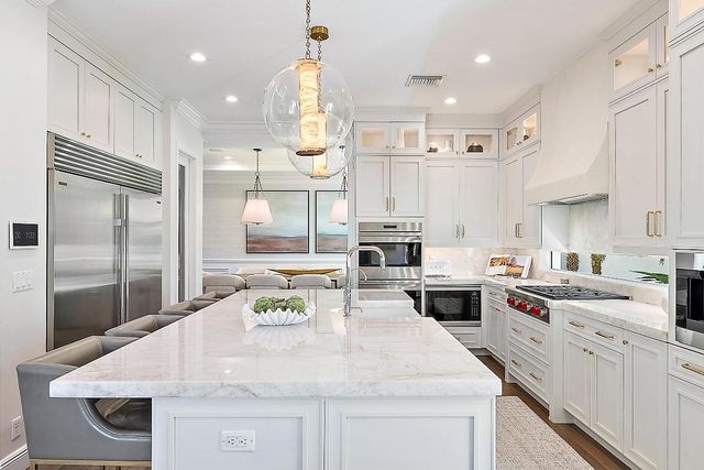 1603 E Hemingway Drive, Juno Beach, FL 33408