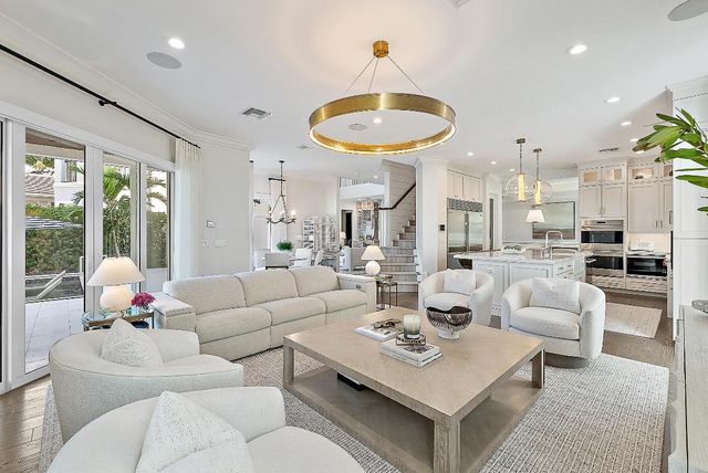 1603 E Hemingway Drive, Juno Beach, FL 33408