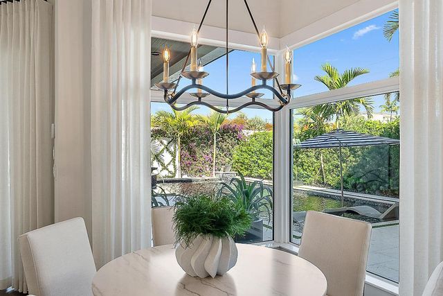 1603 E Hemingway Drive, Juno Beach, FL 33408