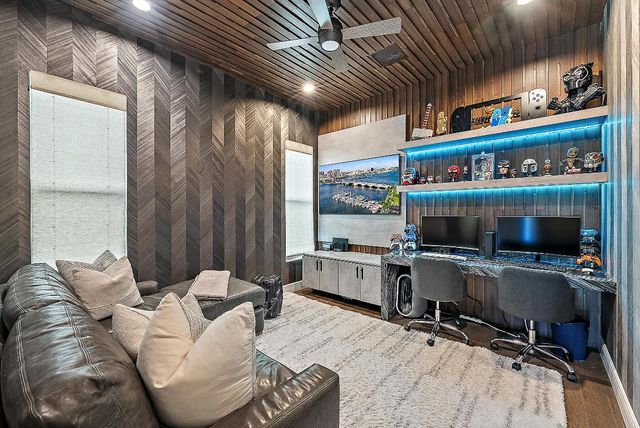 1603 E Hemingway Drive, Juno Beach, FL 33408