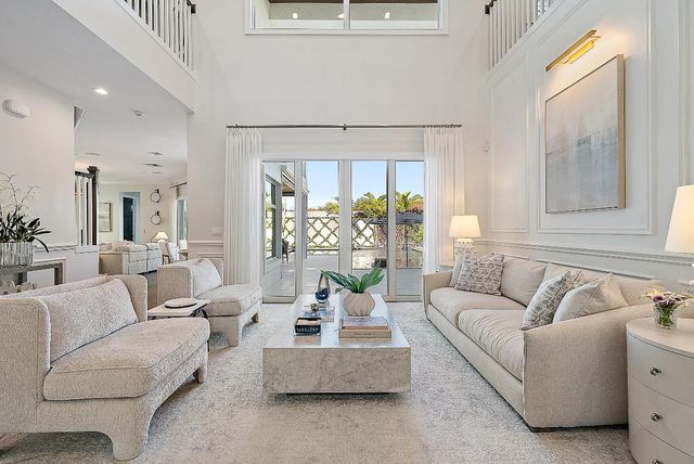 1603 E Hemingway Drive, Juno Beach, FL 33408