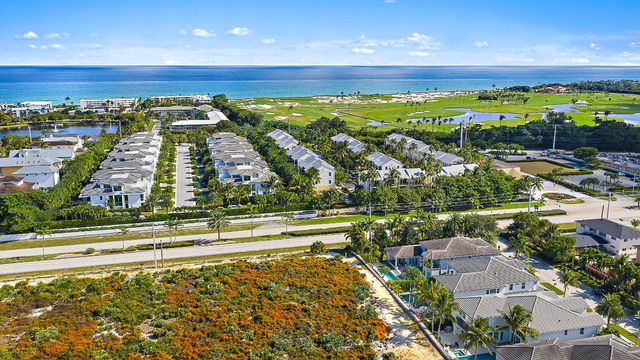 1603 E Hemingway Drive, Juno Beach, FL 33408