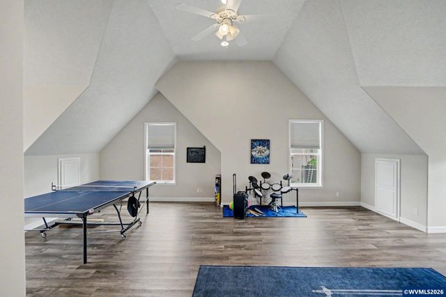 1665 Sisters Ct NW, Salem, OR 97304