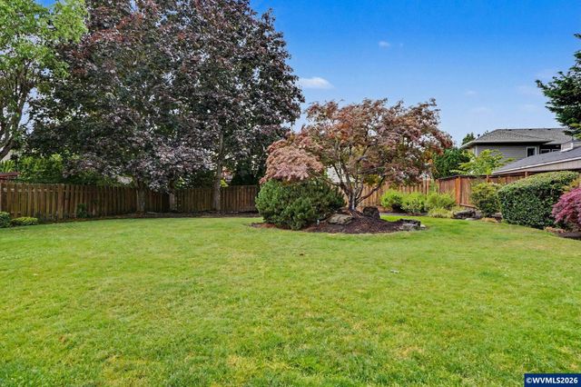 1665 Sisters Ct NW, Salem, OR 97304