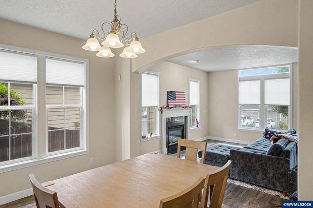 1665 Sisters Ct NW, Salem, OR 97304