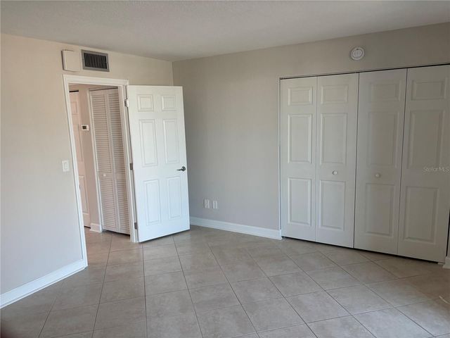 7401 BAY ISLAND DRIVE S 129, South Pasadena, FL 33707