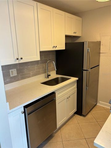 7401 BAY ISLAND DRIVE S 129, South Pasadena, FL 33707