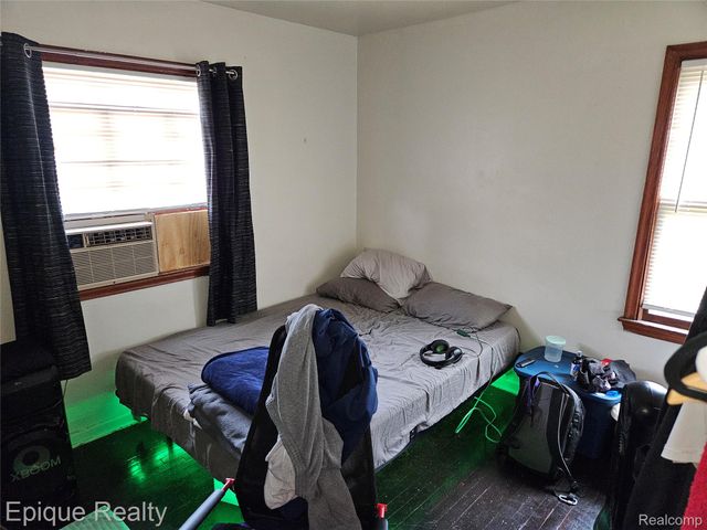 4645 Chatsworth Street, Detroit, MI 48224