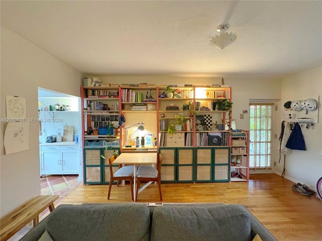 736 13th Street 213, Miami Beach, FL 33139
