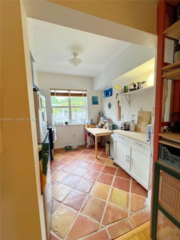 736 13th Street 213, Miami Beach, FL 33139