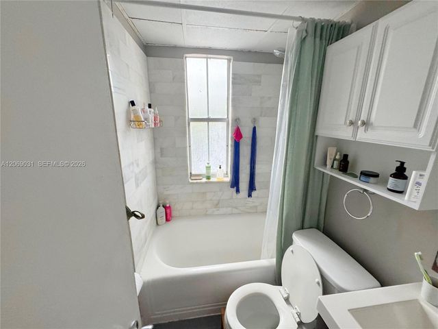 736 13th Street 213, Miami Beach, FL 33139