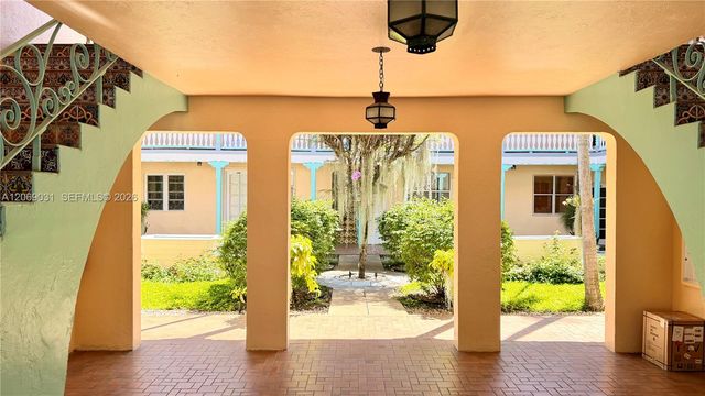 736 13th Street 213, Miami Beach, FL 33139