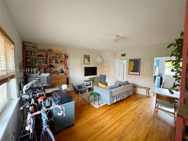736 13th Street 213, Miami Beach, FL 33139