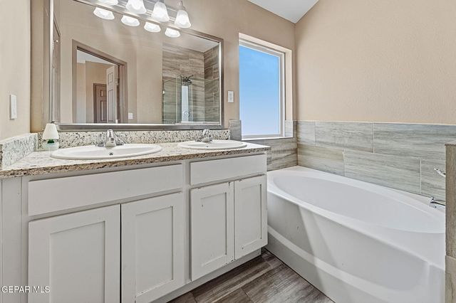 11352 Santa Barbara Drive, El Paso, TX 79927
