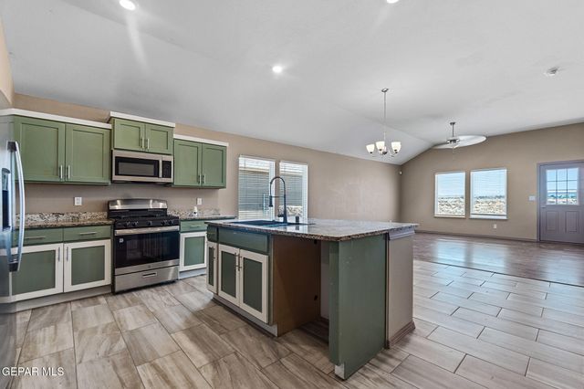 11352 Santa Barbara Drive, El Paso, TX 79927