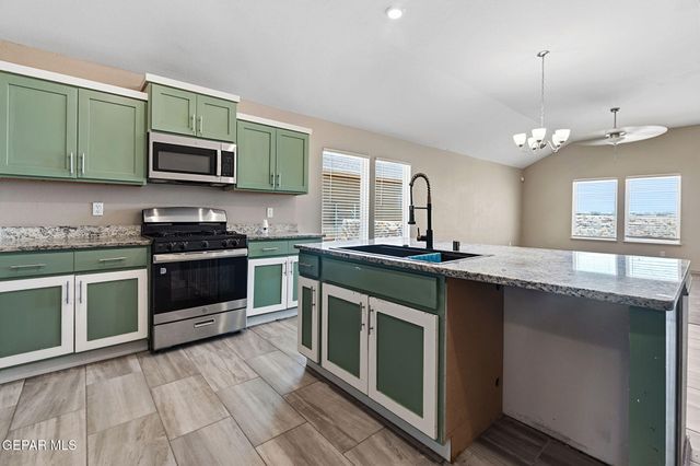 11352 Santa Barbara Drive, El Paso, TX 79927