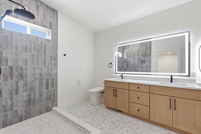 5399 S Wallbridge Rd, Deer Park, WA 99006
