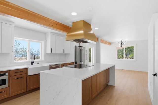 5399 S Wallbridge Rd, Deer Park, WA 99006