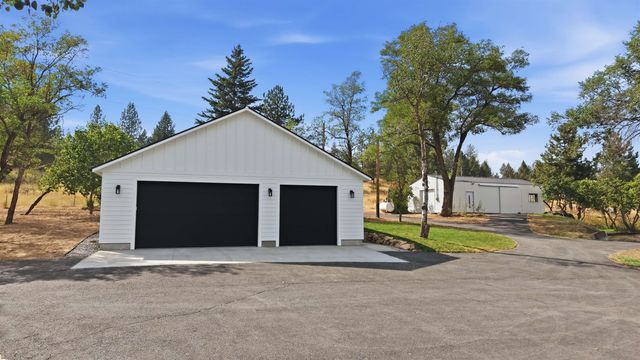 5399 S Wallbridge Rd, Deer Park, WA 99006