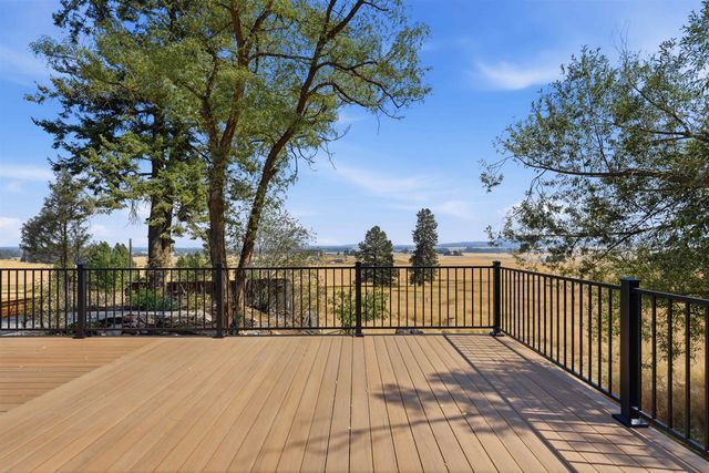 5399 S Wallbridge Rd, Deer Park, WA 99006