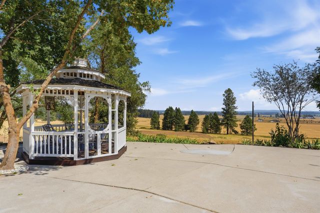 5399 S Wallbridge Rd, Deer Park, WA 99006