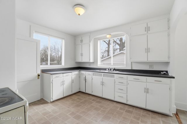 928 Burch Avenue, Lima, OH 45801