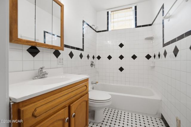 928 Burch Avenue, Lima, OH 45801