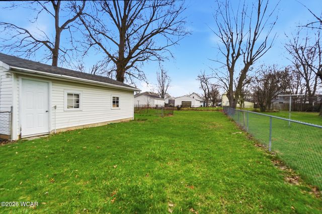928 Burch Avenue, Lima, OH 45801
