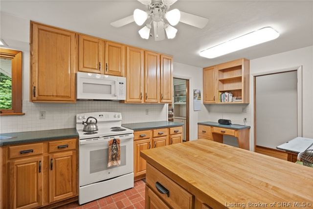 9458 Payton Road, Greenville, IN 47124