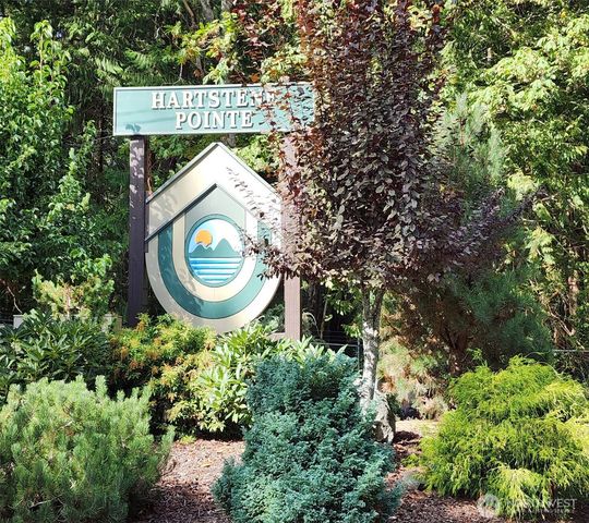 655 E Pointes Drive E, Shelton, WA 98584