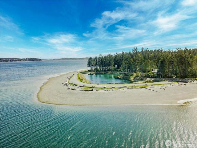 655 E Pointes Drive E, Shelton, WA 98584